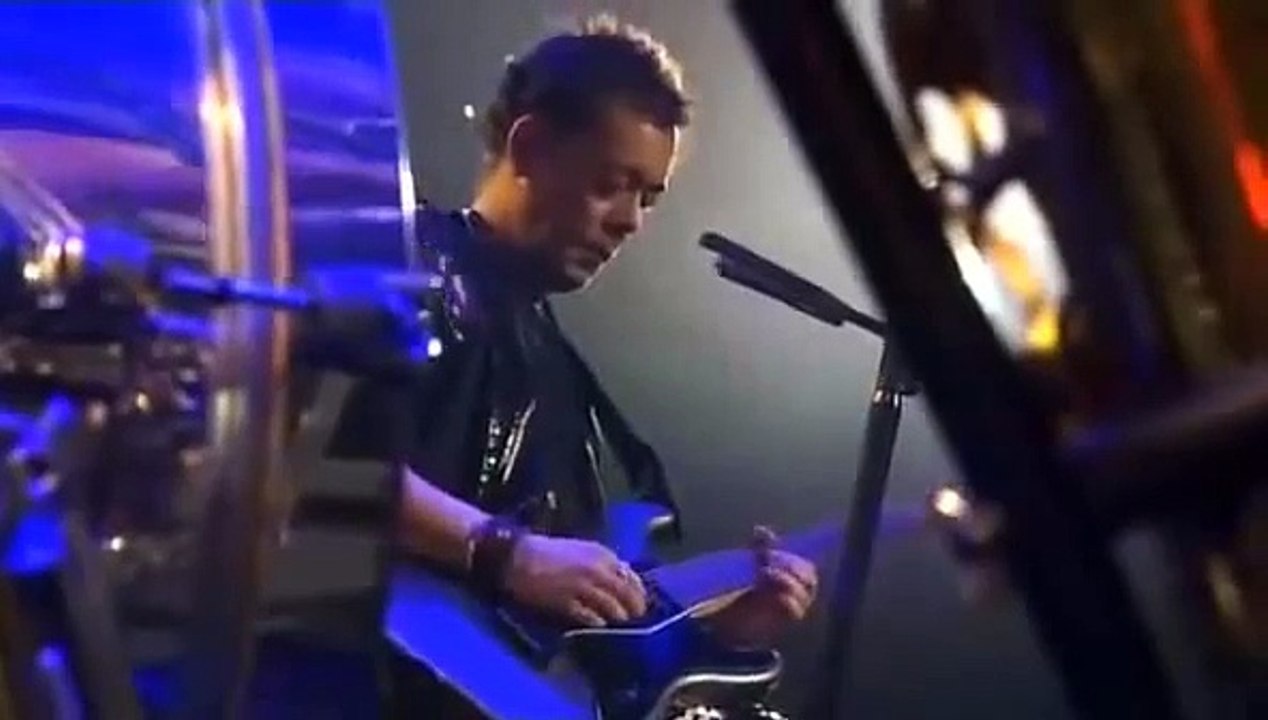 Homem do Leme - Xutos & Pontapés ao Vivo no Campo Pequeno OFICIAL
