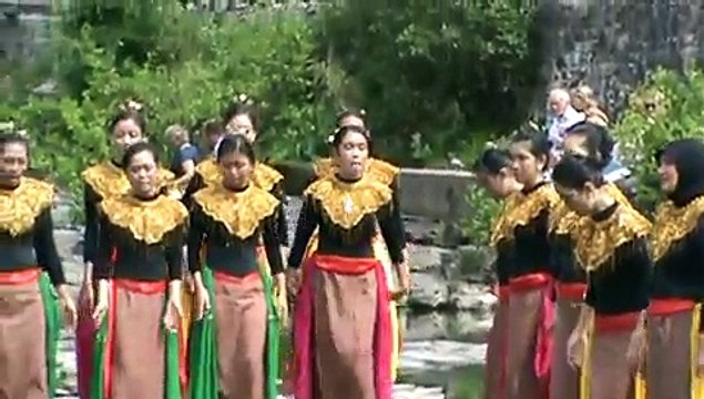 Parahyangan Catholic University Choir - Cing Cangkeling