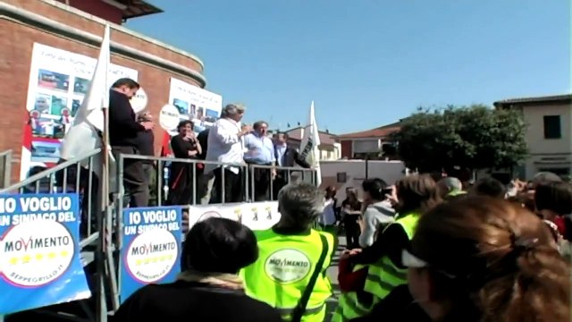 MoVimento 5 Stelle Forte dei Marmi - Beppe Grillo al Fortino - #m5sTour