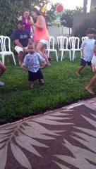 Flores Family kiddos dancing to "Uptown Funk"
