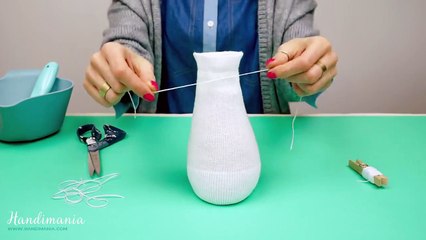 How To Make a Sock Snowman - Cute DIY Snowmen