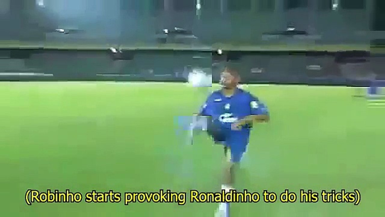 Ronaldinho Humiliating Robinho