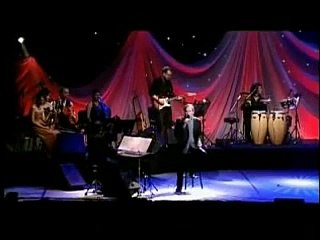 JOSÉ LUIS PERALES RESUME SU TRAYECTORIA EN UN NUEVO DISCO