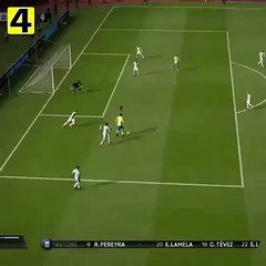 هههههه معادش نجم بضحك ملا زلاتان حتى في بلاي !!!!