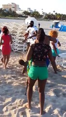 Grosse bagarre à coup de ceinture pendant le Spring Break