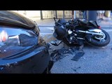 Incidente frontale in viale Regina Margherita tra un'auto e uno scooter: grave 35enne