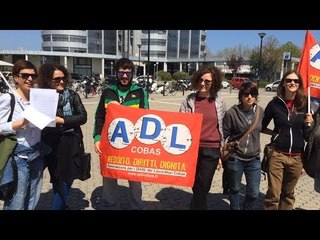 Intervista a Sara, lavoratrice licenziata che sfida la Apple. Presidio al tribunale di Rimini