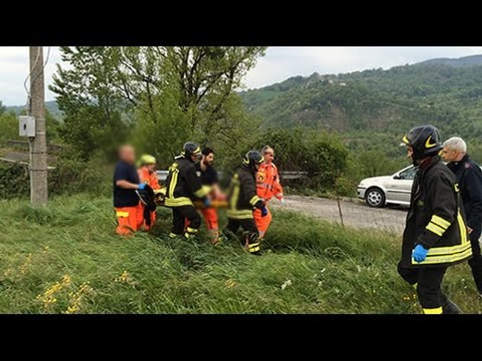 Maiolo: chiama il 118 poi si getta dal ponte, 49enne tenta suicidio per la seconda volta