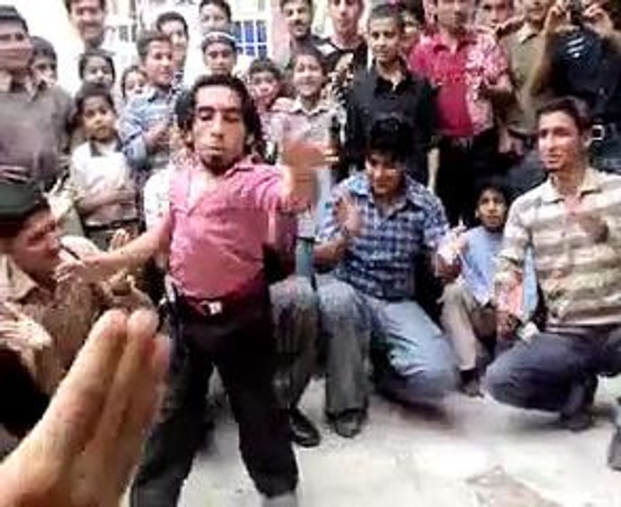 Dance check karay, punjabi boy dance, pakistani talent, amazing talent, punjabi mujra, stage dance, indian girls dance,