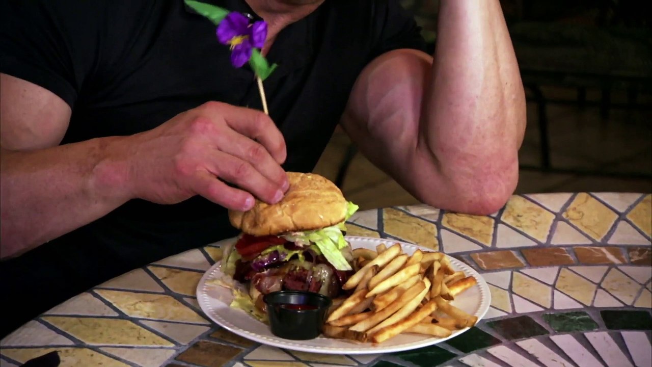 Fix the Food | Restaurant Impossible | Food Network Asia