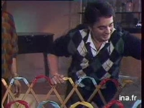 dechavanne 1986 il se fait pisser dessus