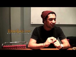 Reza Rahadian Tak Punya Akun Media Sosial