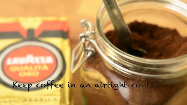 How to Make Italian Coffee with a Moka (Un Caffè Italiano)