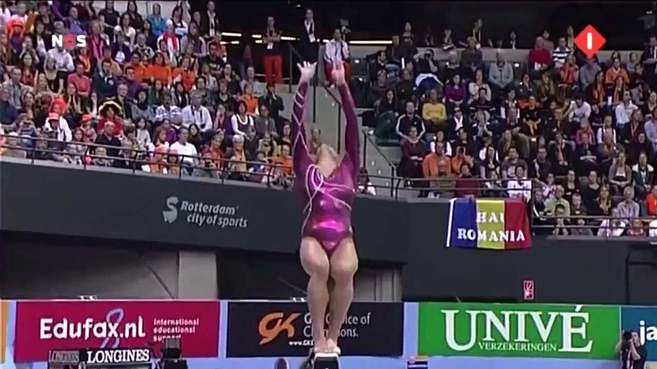 GYMNASTICS: slow motion effect on the Balance Beam