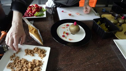 Métier, professeur de pâtisserie