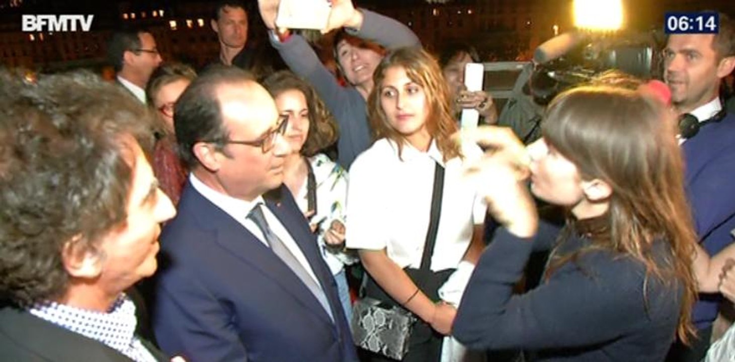 François Hollande pousse la chansonnette - ZAPPING ACTU DU 22/06/2015