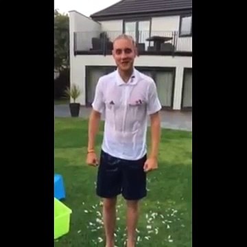 Chris Gayle, Yuvraj Singh, Kevin Pietersen Ice Bucket Challenge