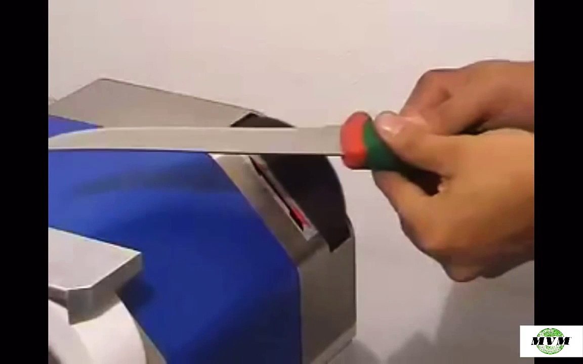 Macchina affilatrice - come affilare e si affilano coltelli e forbici- Affilella