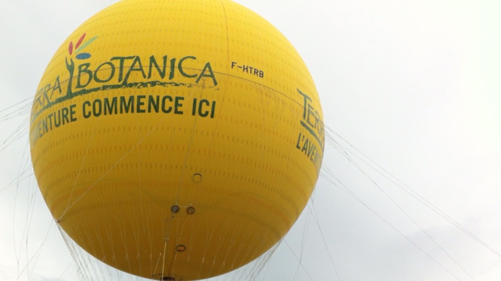 Premiers envols pour le ballon Terra Botanica - Vidéo Dailymotion