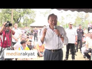 Descargar video: Anwar Ibrahim: Mahathir, Saya Bukan Najib!