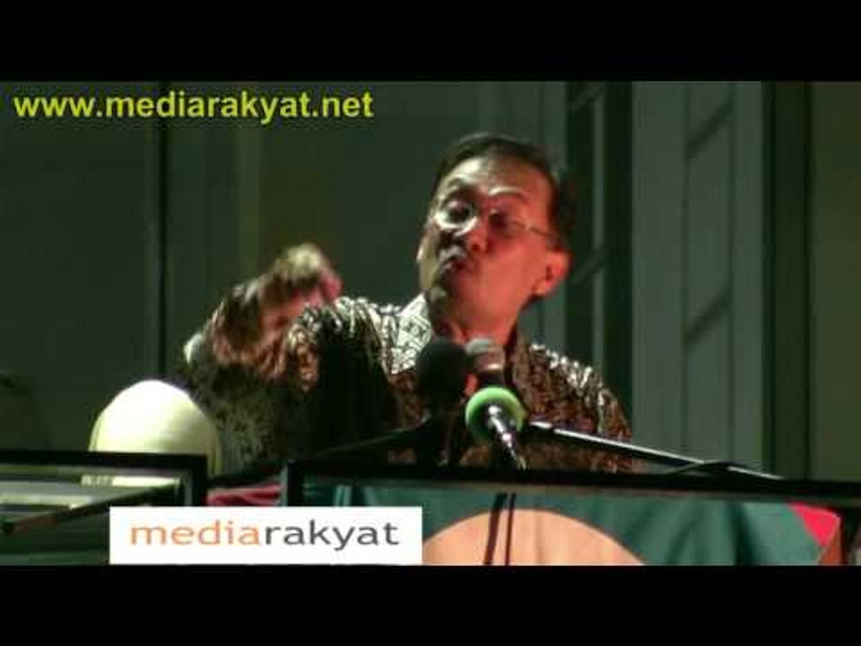 Anwar Ibrahim: Mana Ada Pemimpin UMNO Yang Tegas Nak Belasah Rasuah?
