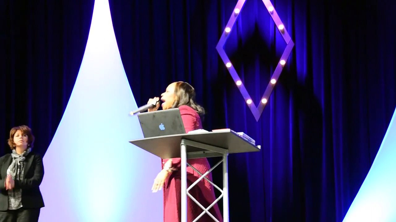 Dr. Cindy Trimm Ministering - 2014 Breakthrough Summit