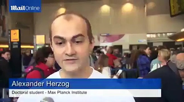 Pepper the 'emotional' robot sells out in ONE MINUTE: 1,000 models of the Japanese humanoid sell fo