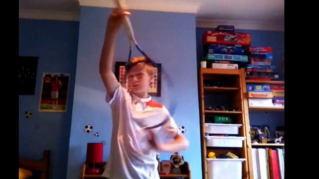 Wilson Monfils Lite 105 vs Head Instinct Graphene XT S | Racquet Review/Head to Head