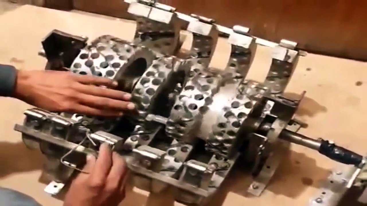 Magnet Motor - Free Energy Selfrunning 1/2
