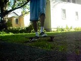 Ollie practice in the grass (1 month skating)