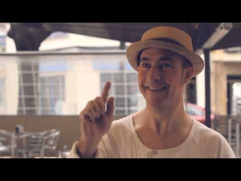 TV3 - 33 recomana - Al carrer, Festival Internacional de Teatre i Animació. Viladecans