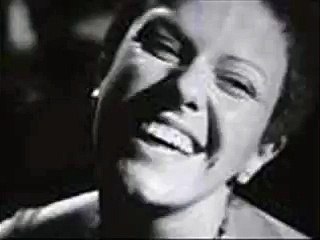 DOIS PRA LÁ, DOIS PRA CÁ   ELIS REGINA