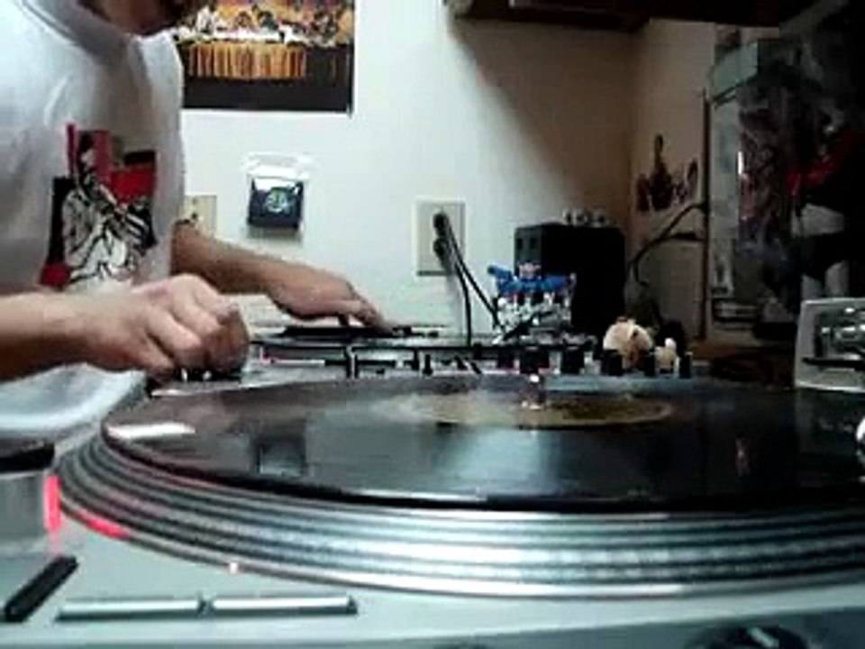 3 minute scratch routine I did at a local battle(dj repose)