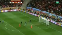 Parada de Casillas a Robben en la final del mundial....(360p_H.264-AAC).mp4