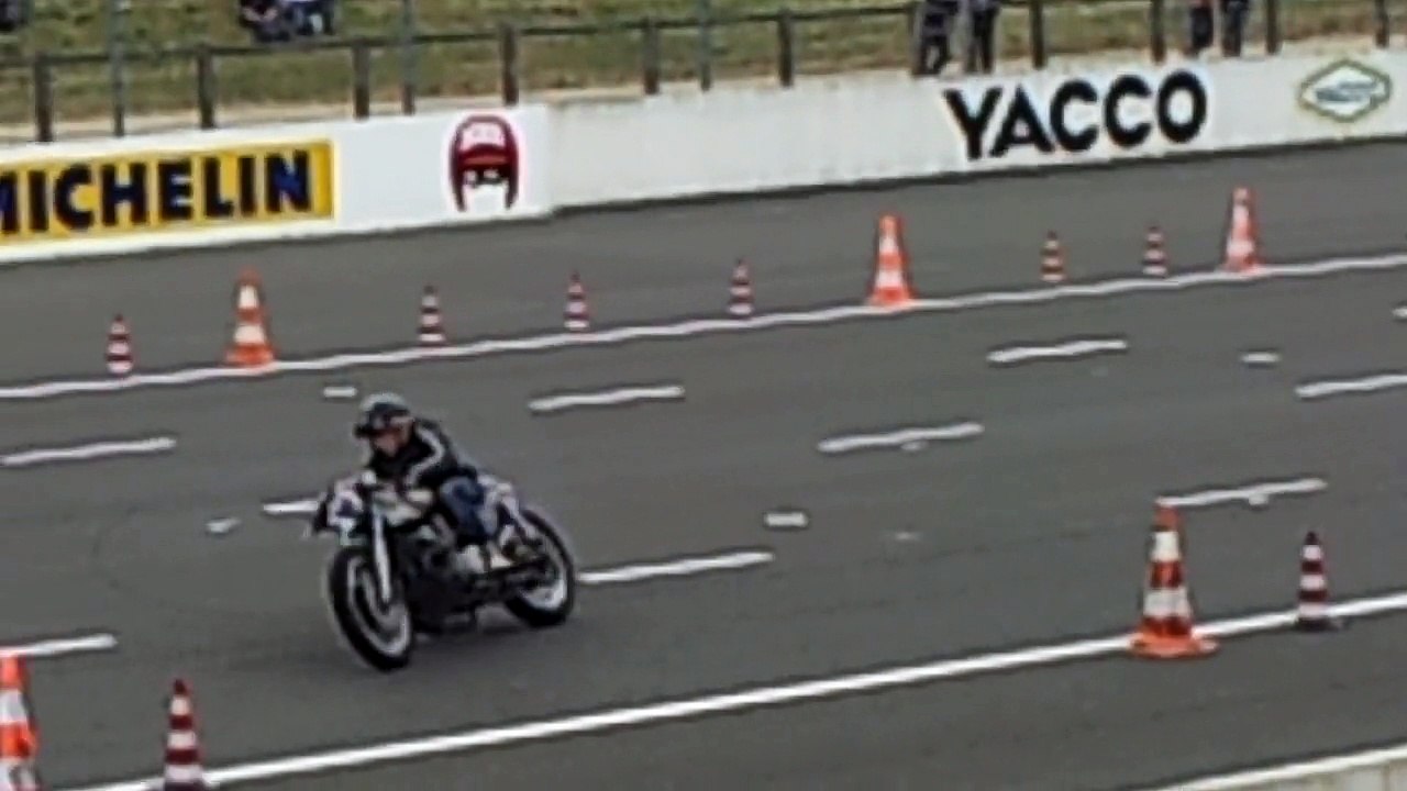 Burn Skid Moto - Le Café Racer Festival à l'Autodrome de Linas-Montlhéry