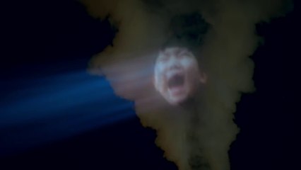 Projection sur la fumée des usines chinoises contre la pollution