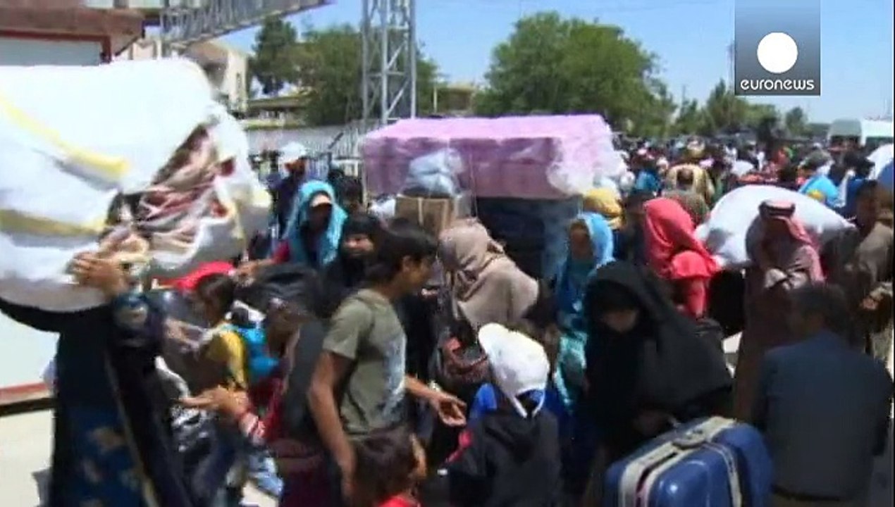 Turkey: hundreds return to their homes in Syria