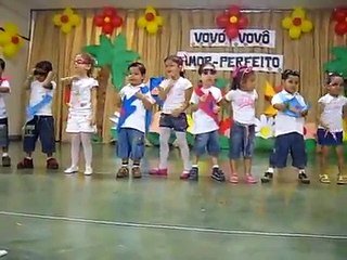 DIA DO VOVÔ E DA VOVÒ