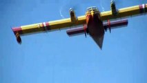 CANADAIR CL 415 en action / Water bomber CL 415 in operation