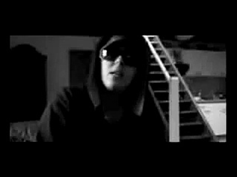 Pump up the jam, Yeahh
