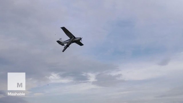 Pilot makes dramatic emergency landing after two small planes collide