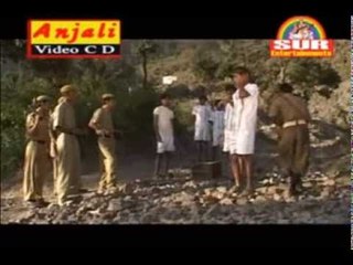 Gurguraate Sholay Part  1 - Hindi Movie Sholay