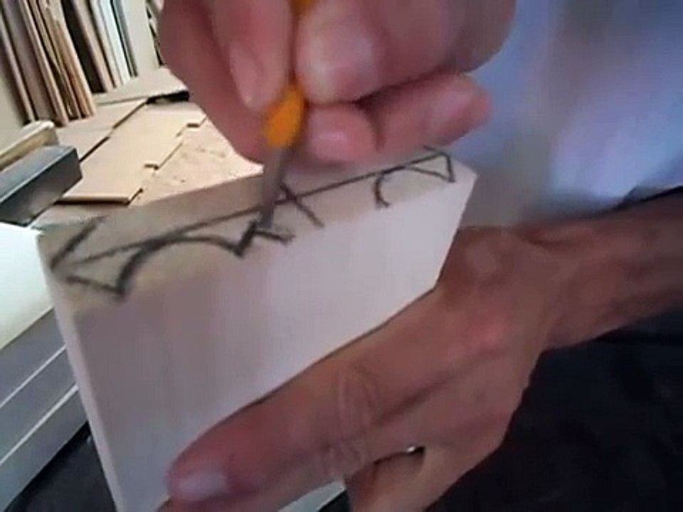 Carpintería -  Como hacer molduras con sierra Pt 2