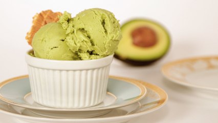 You Have to Try This Avocado Ice Cream - It's a Game Changer!