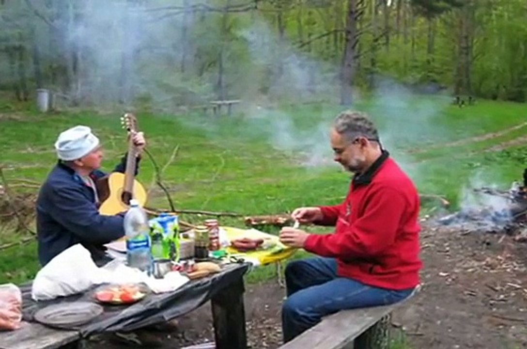 WRÓĆMY NA JEZIORA. Śpiewa Krzysztof Klenczon - "Czerwone Gitary"
