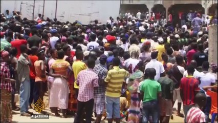 Food shortages hampering Sierra Leone's Ebola battle