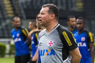 Roth explica como tentará reconquistar a torcida vascaína