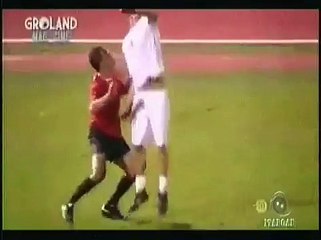 IMPRESSIONANTE! JOGADOR FAZ GOL PELADO E SEM CUECA