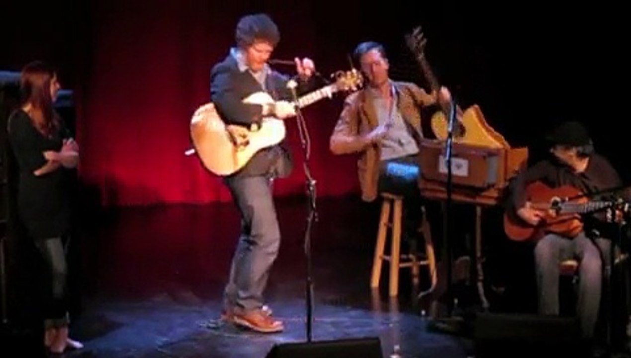 Edward Norton and Glen Hansard on Crowdrise