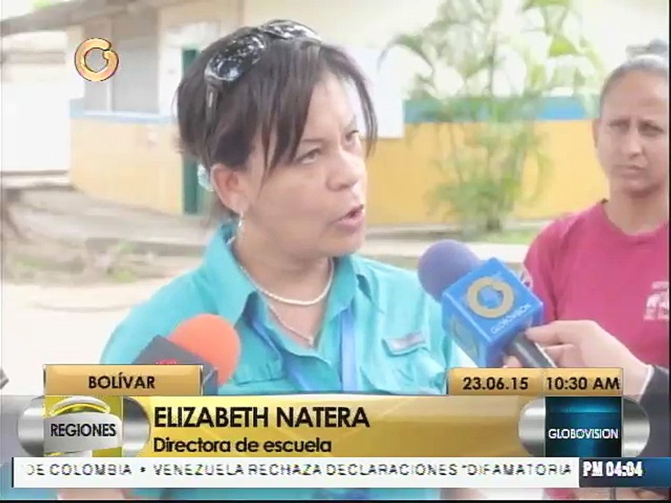 868 niños afectados por colapso de drenajes en escuela de Bolívar